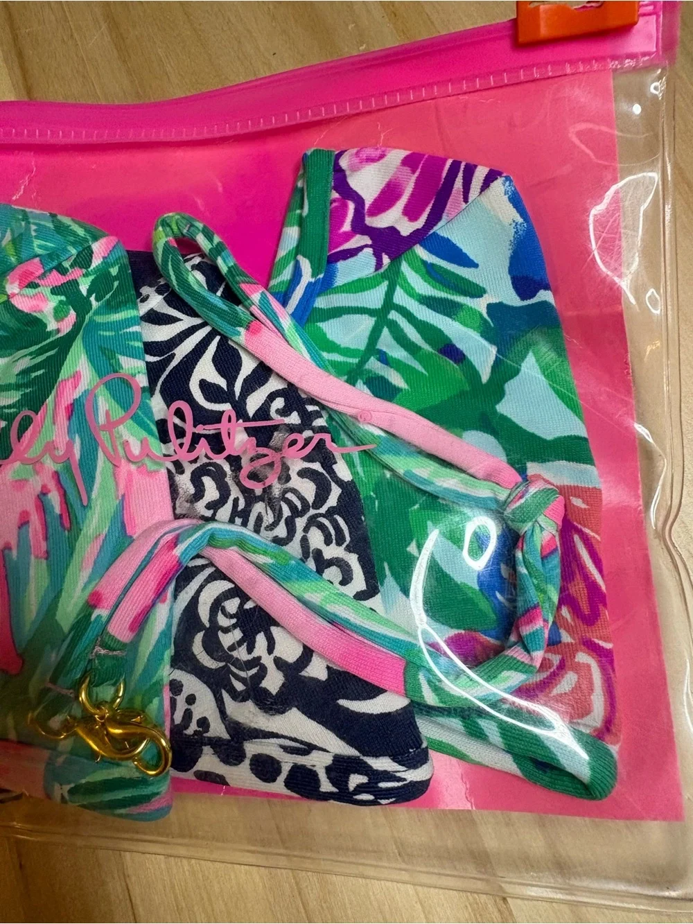This set is the Lilly Pulitzer 